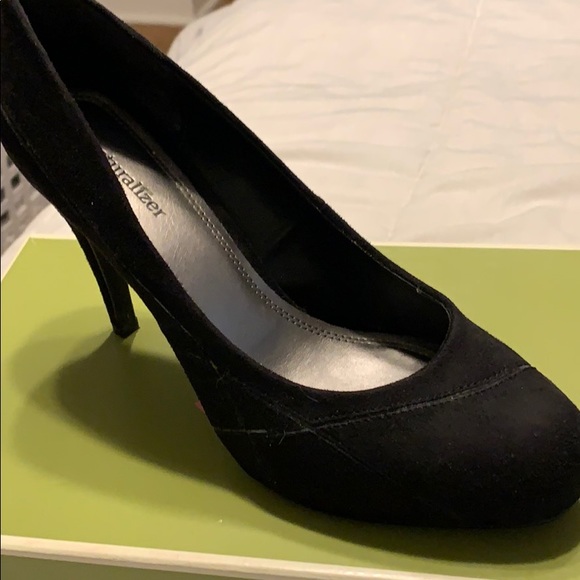 Naturalizer Black pumps - Picture 2 of 2